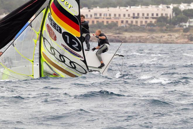 2014 ISAF Sailing World Cup Mallorca, day 3 - 49er © Thom Touw http://www.thomtouw.com